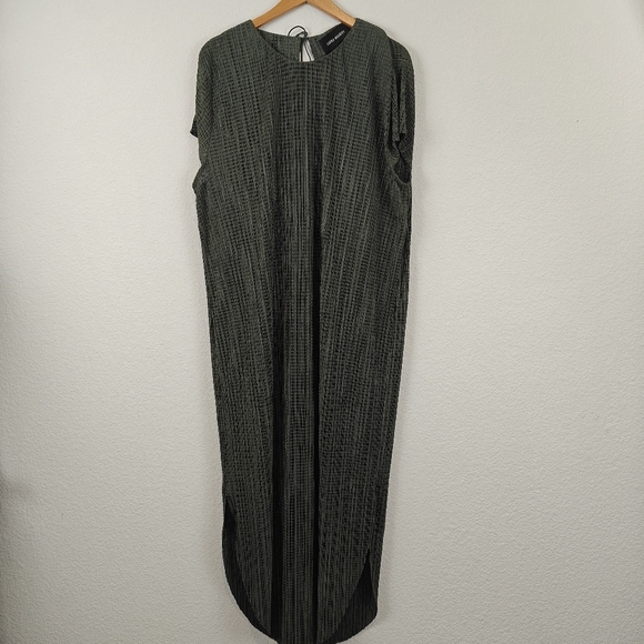Anthropologie Sabina Musayev Textured Green Short Sleeve Midi Dress Size LG - Picture 12 of 12